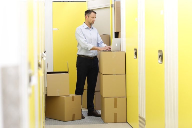 Choice of Self-Storage rooms. Ideal for domestic and business clients alike covering the Costa del Sol and convenient for Estepona, Manilva, Marbella to Sotogrande / Gibraltar and beyound